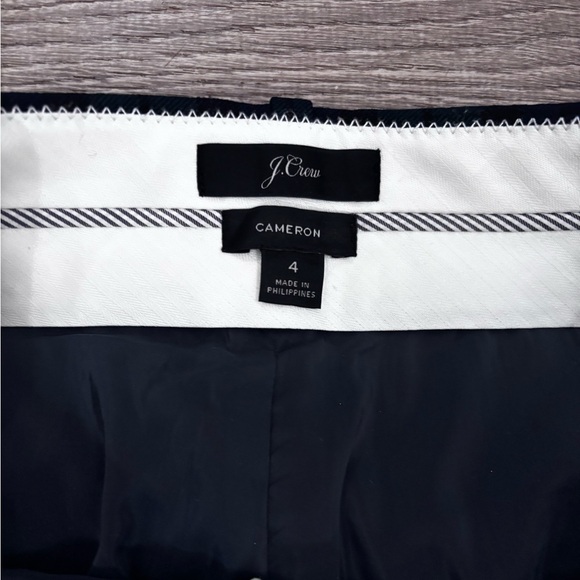 J. Crew Women’s Black Watch Tartan Stretch Wool Pants - Green and Black - Picture 3 of 7